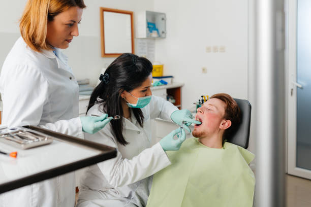 Best Emergency Treatment for Dental Infections or Abscesses in Cuyahoga Falls, OH